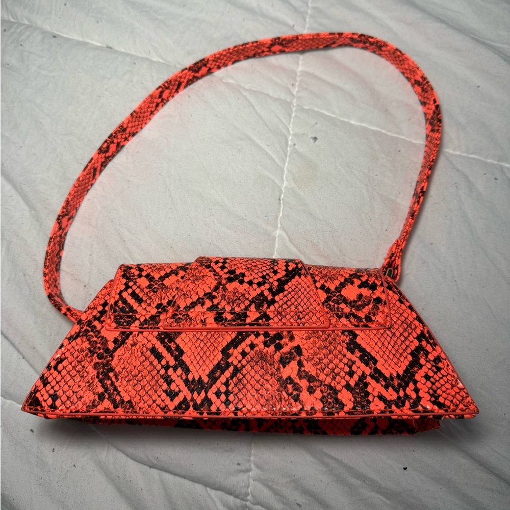 Pretty little thing snakeskin shoulder bag - Picture 2 of 3